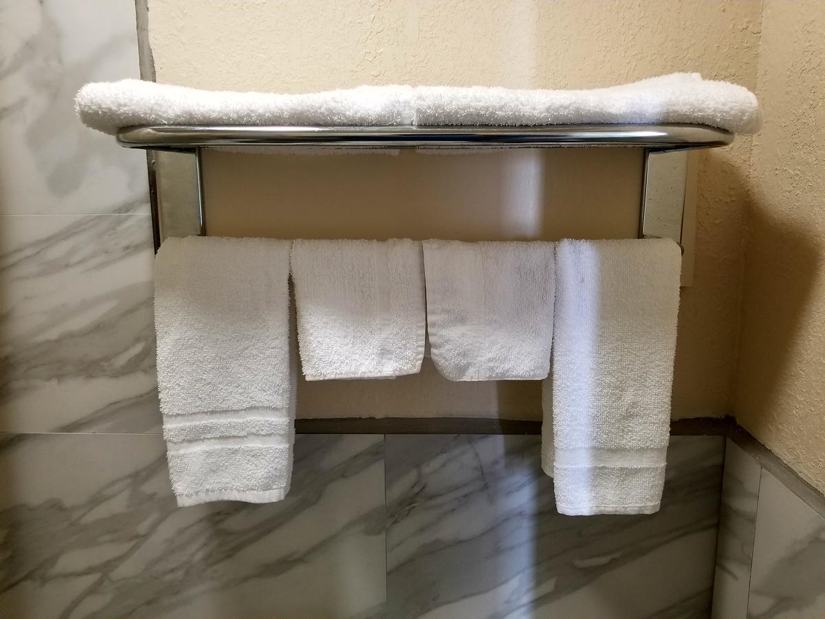 Executive Inn Pasadena Luaran gambar