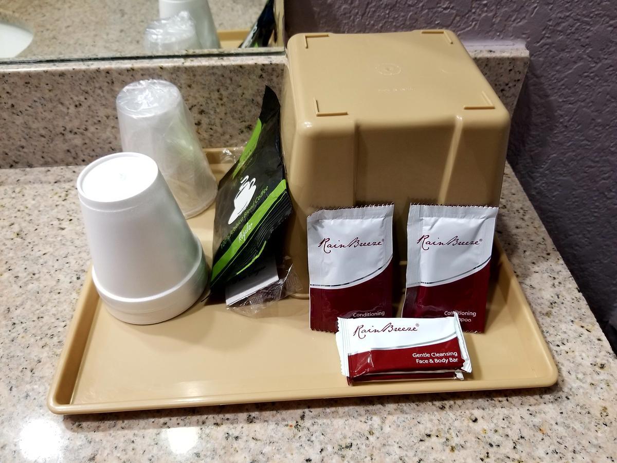 Executive Inn Pasadena Luaran gambar