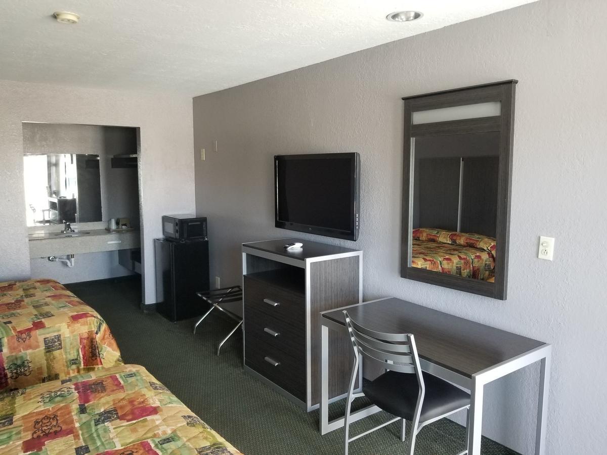 Executive Inn Pasadena Luaran gambar