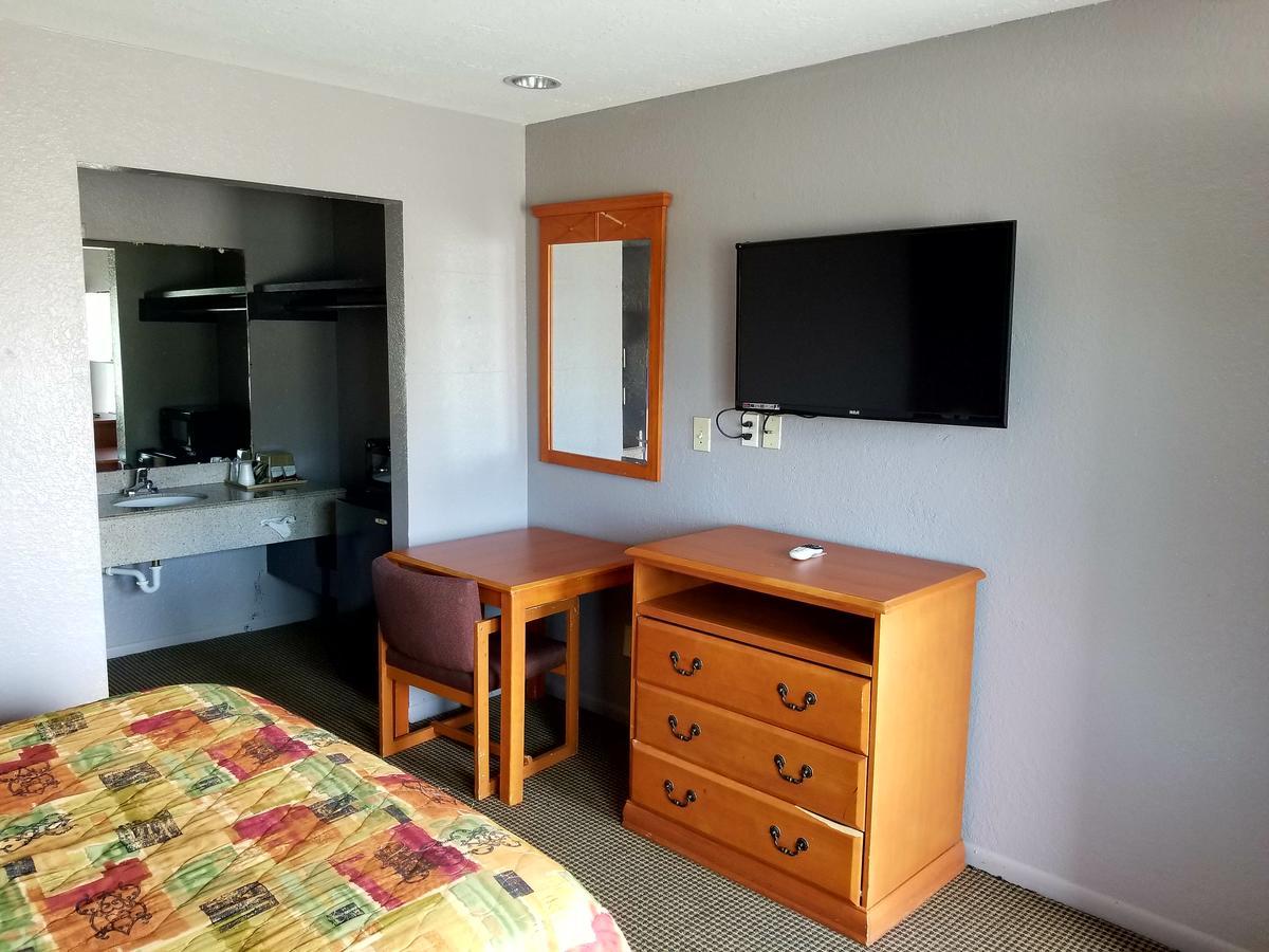 Executive Inn Pasadena Luaran gambar