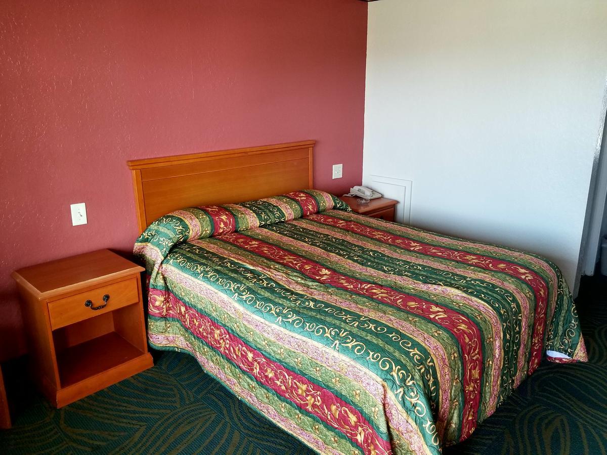 Executive Inn Pasadena Luaran gambar