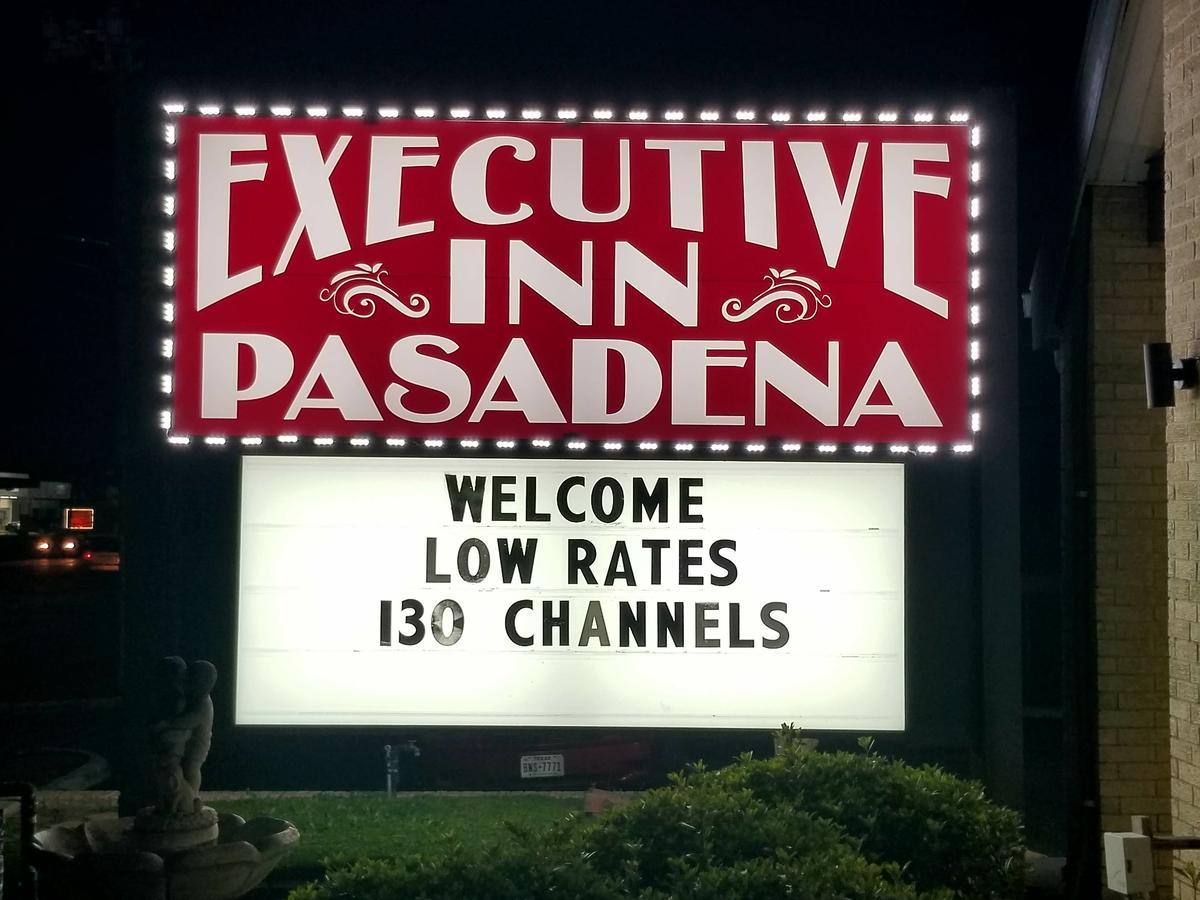 Executive Inn Pasadena Luaran gambar